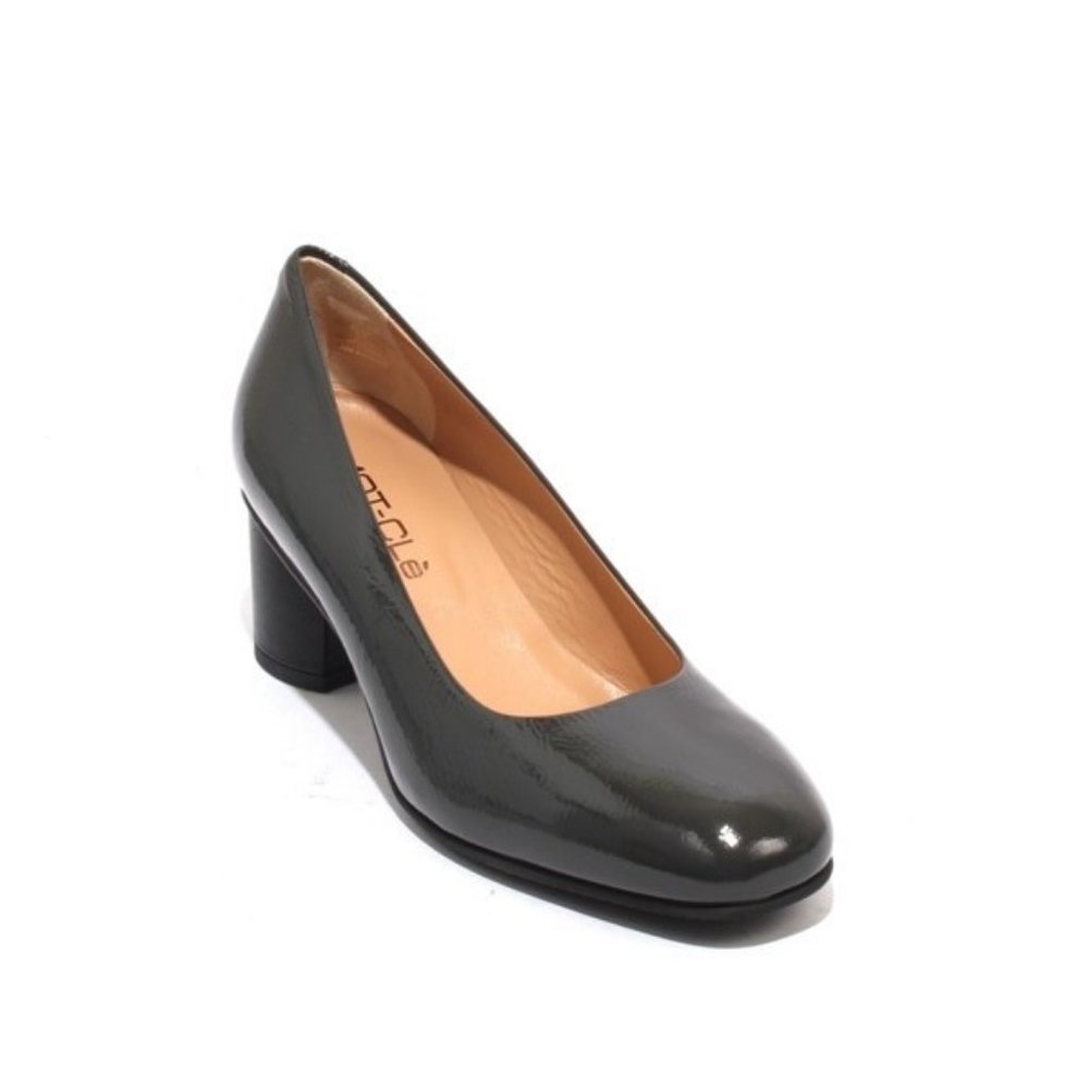 ITALIAN Gray Black Patent Leather Heels Pumps